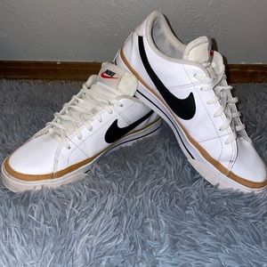 Nike Men’s Court Legacy Next Nature Shoes (size 9)